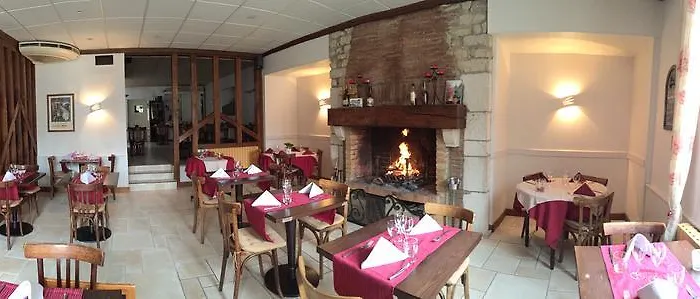 Hotel Du Commerce 2*